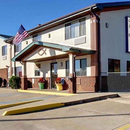 Cassville Four Seasons Inn & Suites المظهر الخارجي الصورة